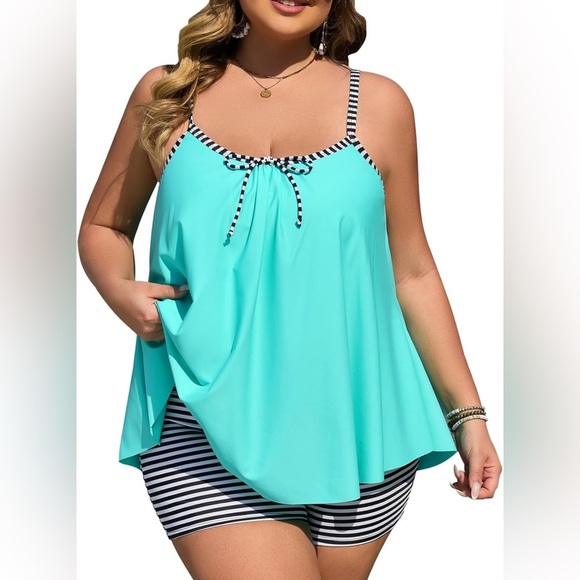 Elegant Aqua extra supportive Tankini 
4 XL Striped Bottoms Bikini - Picture 3 of 5